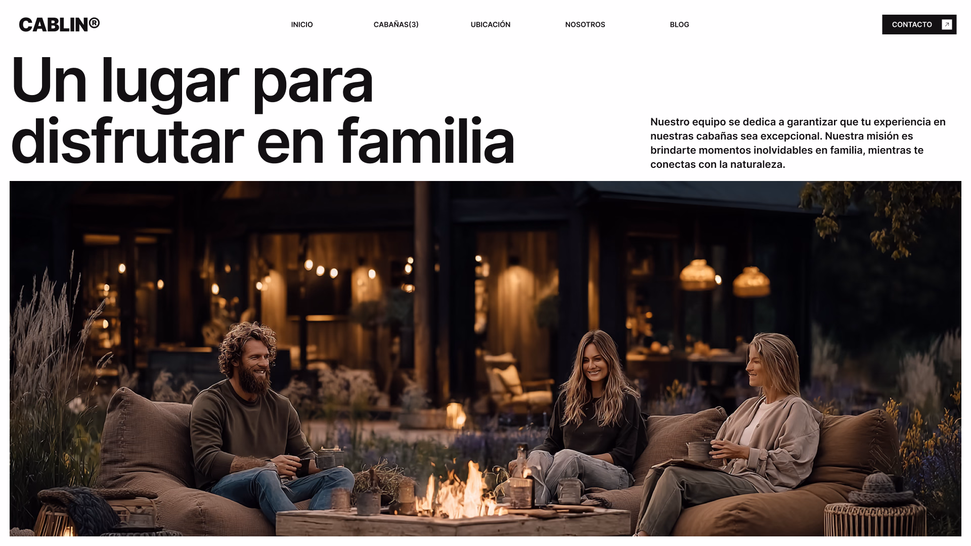 Sección «Un lugar para disfrutar en familia» con fotografía junto al fuego